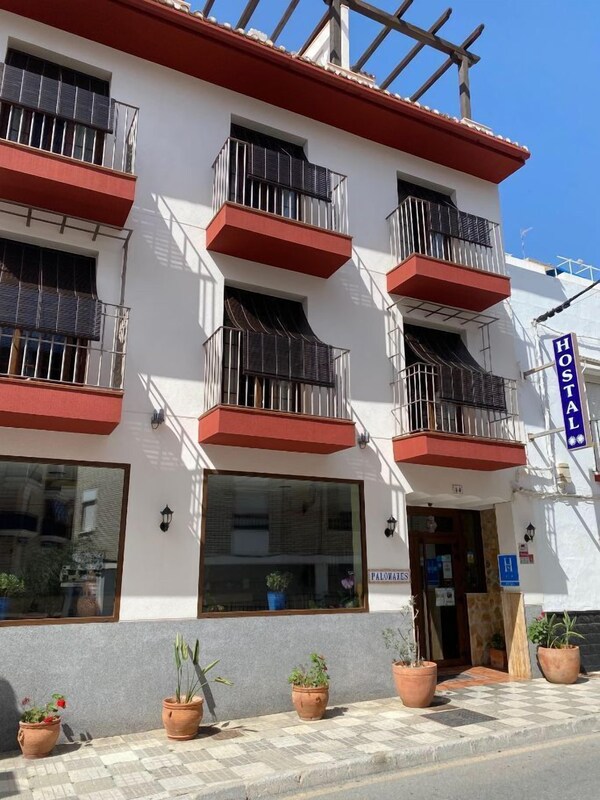 Hostal Palomares - Salobreña