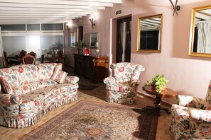 ห้องอาหารเช้า