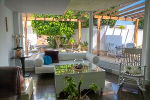 Lobby sitting area - MC San José (Nijar)