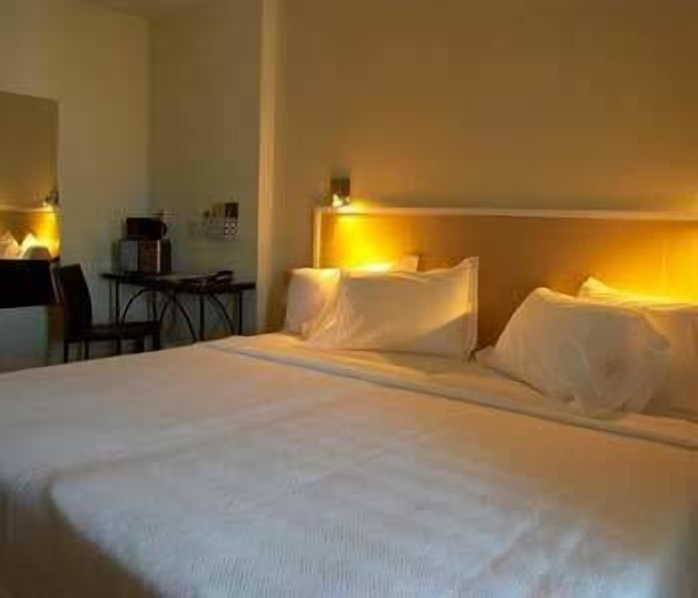 triple room | minibar, in-room safe, desk, soundproofing