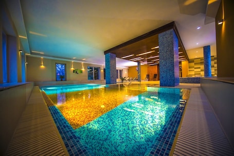 2 indoor pools, seasonal outdoor pool
