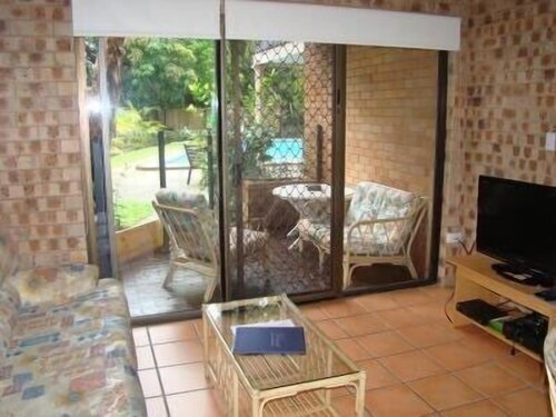 Noosa Yallambee Holiday Apartments