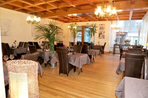 Mittagessen und Abendessen, französische Küche