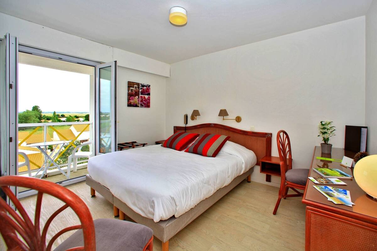 Family Suite, Balcony | In-room safe, desk, blackout curtains, free WiFi