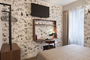 Desk, soundproofing, free WiFi, bed sheets - Maison Barbillon Grenoble - Centre Gare (Grenoble)