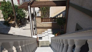 Exterior detail - Avra (Parga)