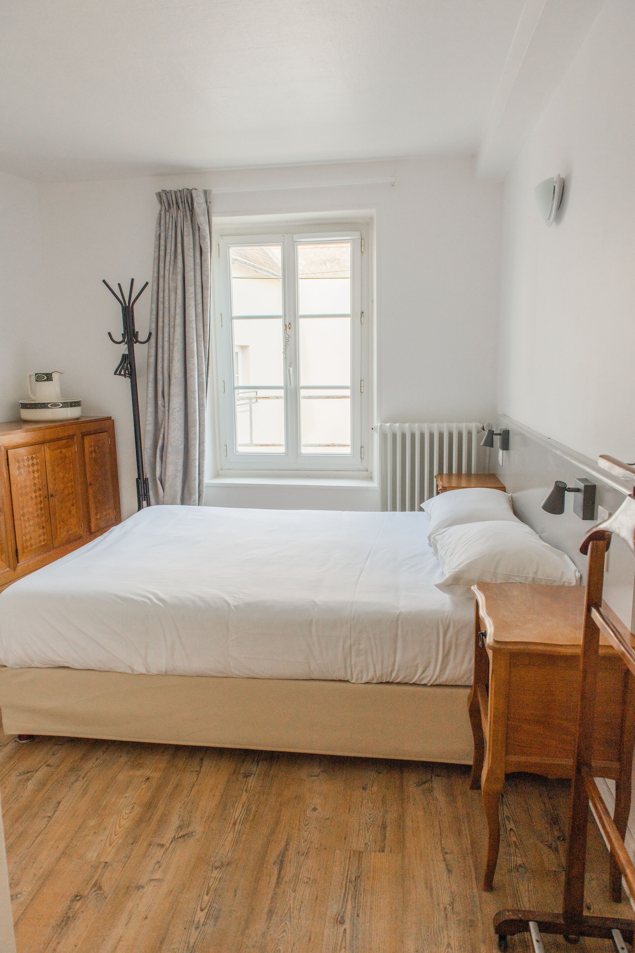 double room | premium bedding, individually decorated, desk, iron/ironing board