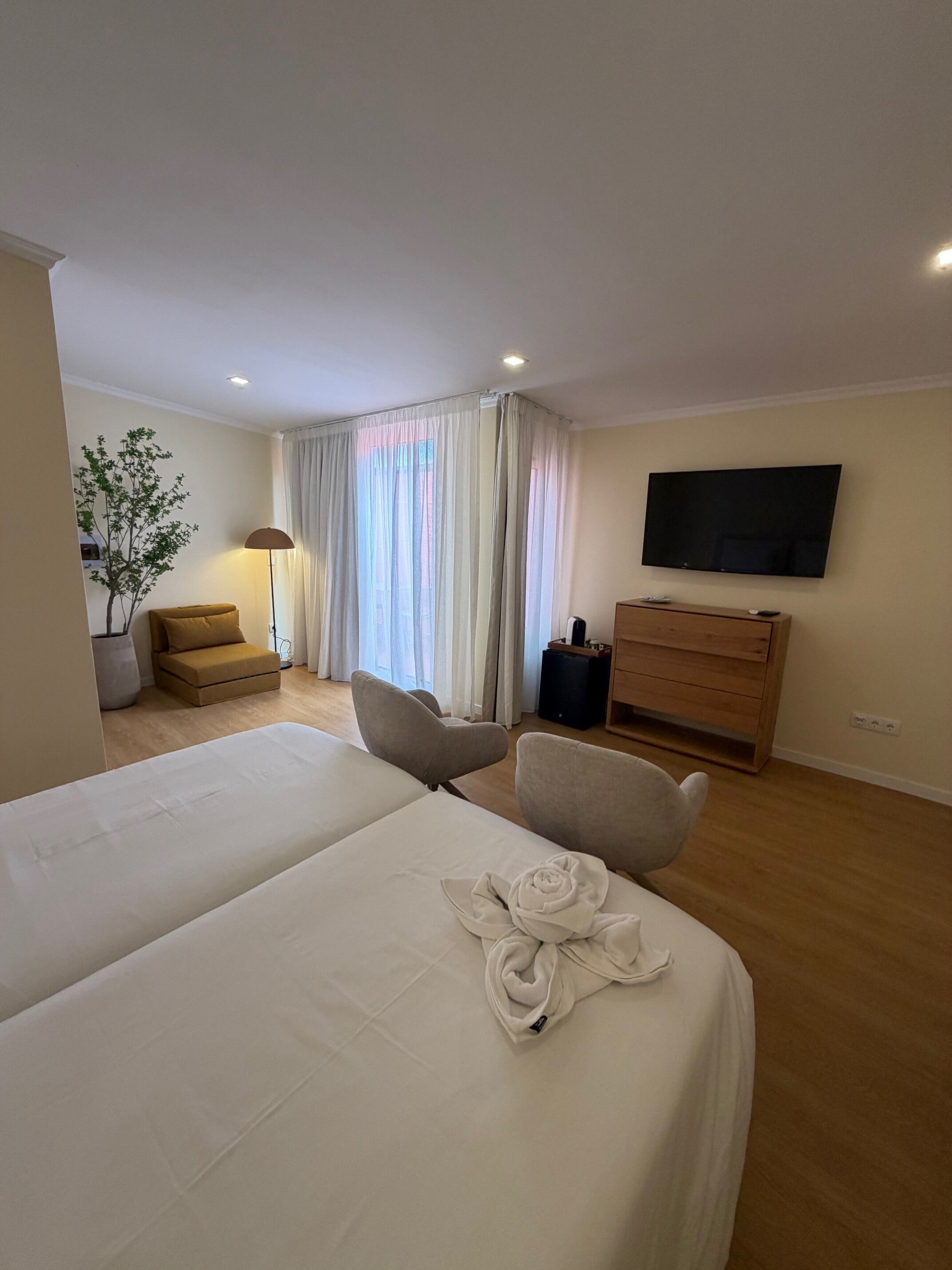 Décoration personnalisée, ameublement personnalisé, rideaux occultants