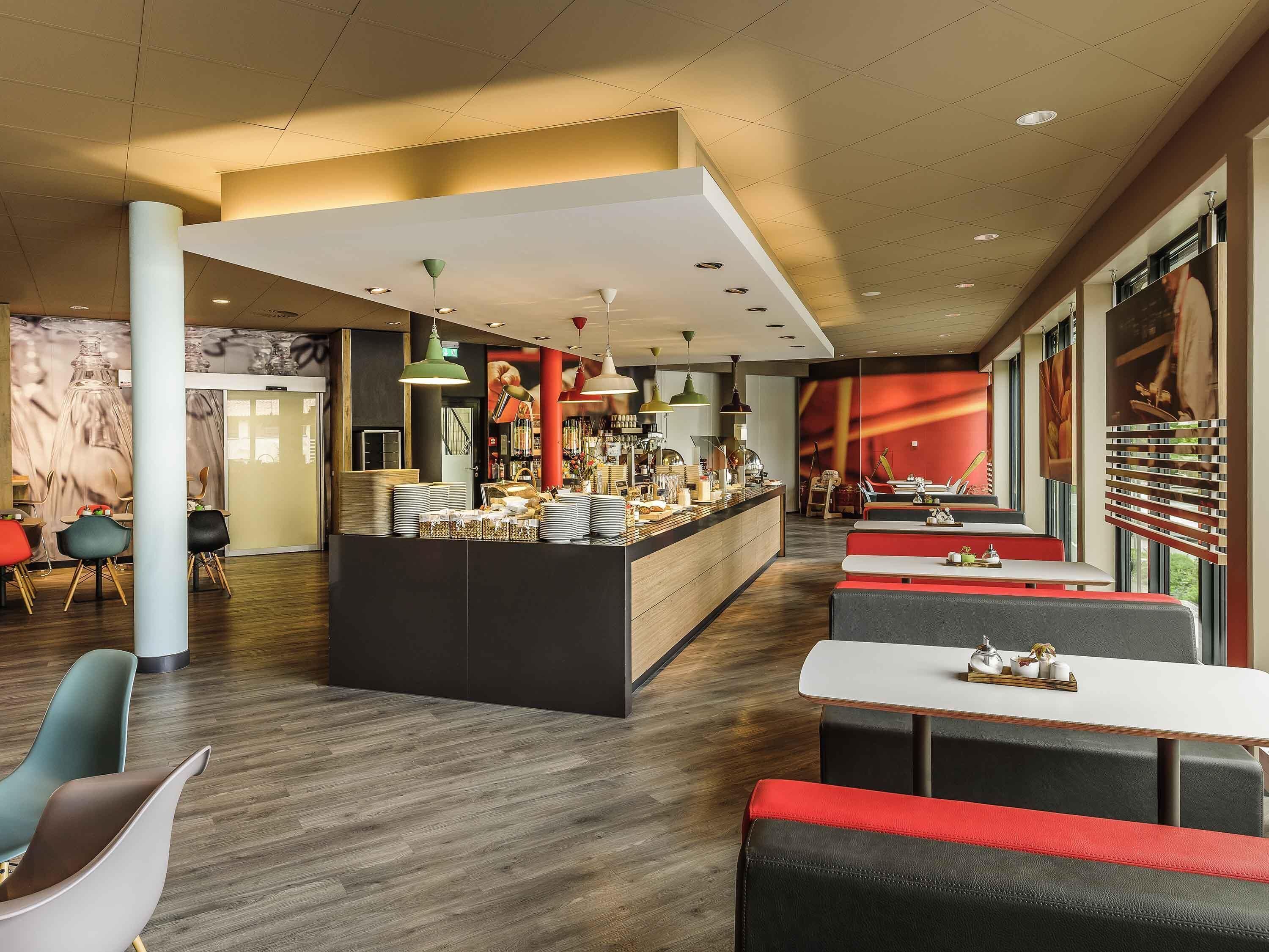 Daily buffet breakfast (EUR 15 per person)