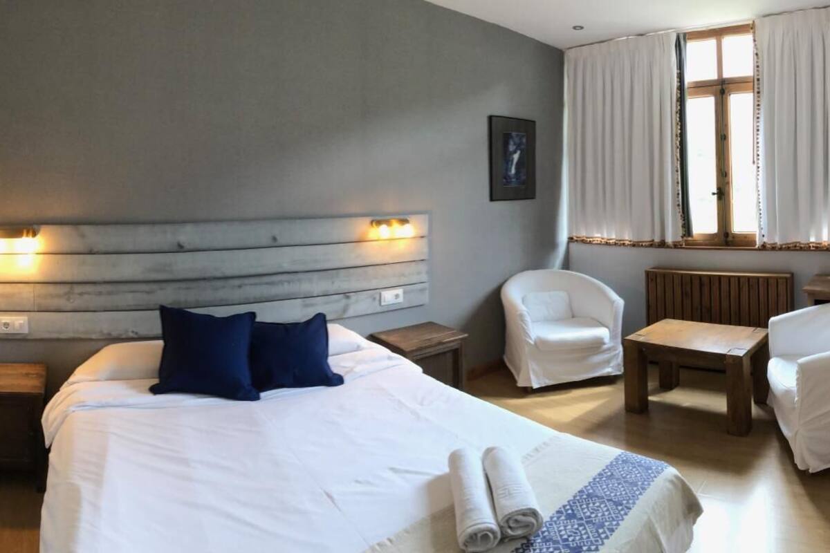 1 bedroom, in-room safe, free cots/infant beds, free wifi