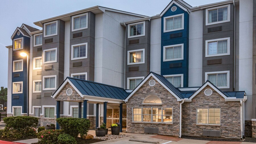 Microtel Inn & Suites by Wyndham Austin Airport