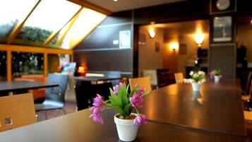 Daily buffet breakfast (EUR 8 per person)