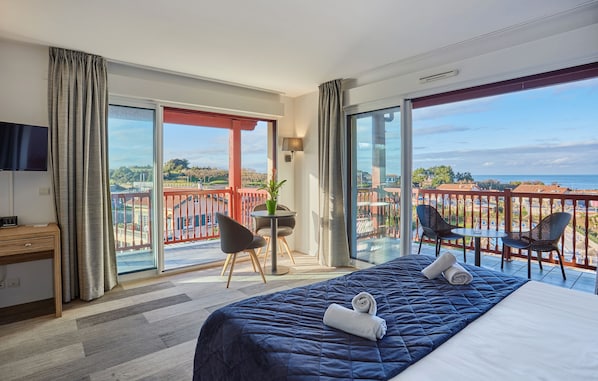 Room, Terrace, Sea View (2 People)