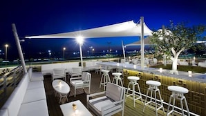 Bar (en la propiedad)