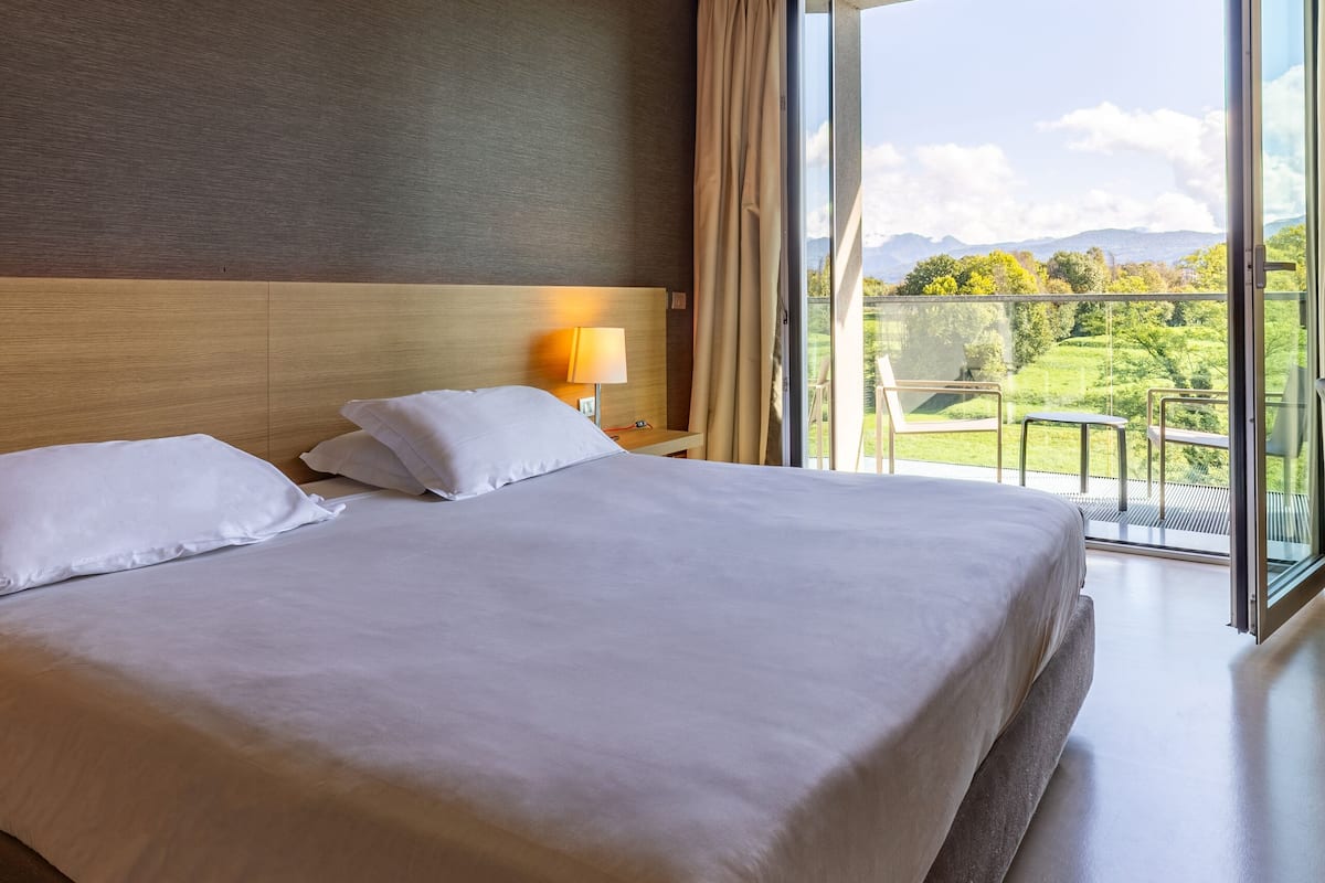 Coffres-forts dans les chambres, bureau