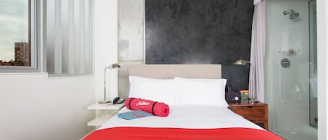 Egyptian cotton sheets, premium bedding, down duvets, pillow-top beds