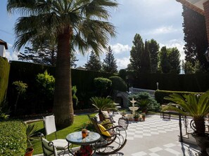 Property grounds - Hotel Villa Sur (Huetor Vega)