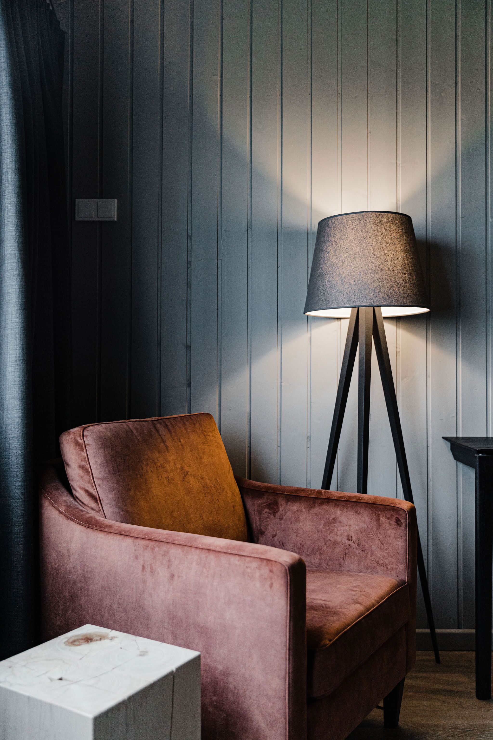 triple room with hot tub access | 1 bedroom, desk, laptop workspace, free wifi