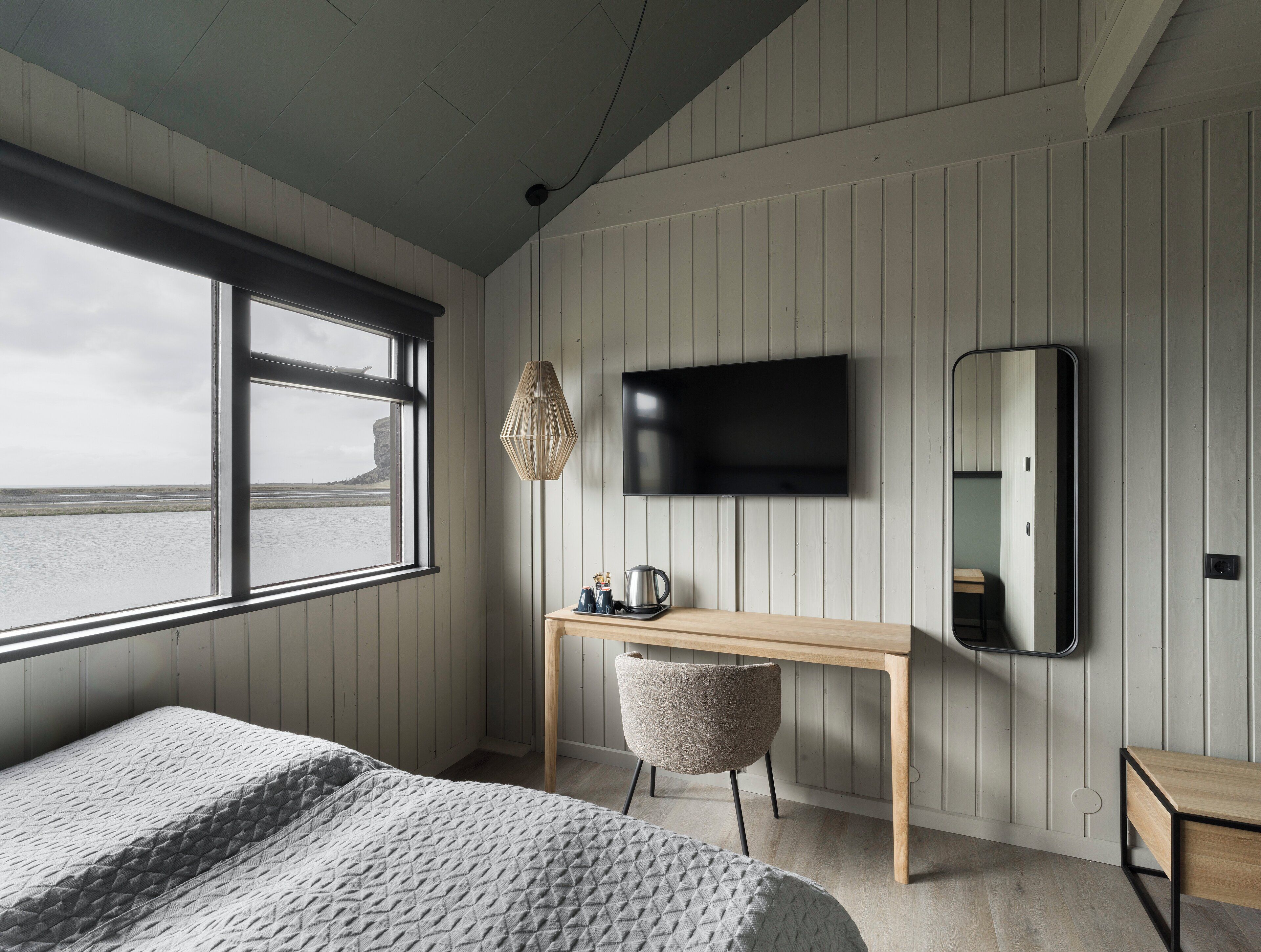 Traditionele kamer, 1 twee- of 2 eenpersoonsbedden | Televisie