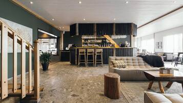 Bar (en la propiedad)