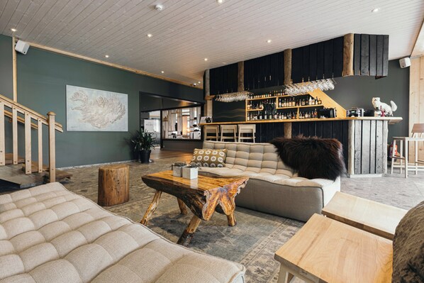 Bar (on property) - Hotel Katla by Keahotels (Vik I Myrdal)