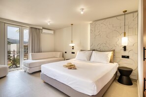 Minibar, pengeskab på værelset, gratis baby-/barnesenge, gratis Wi-Fi