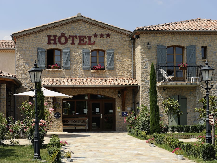 Fachada da propriedade