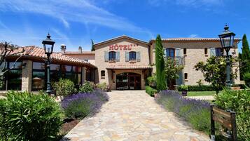 Façade de l’hébergement