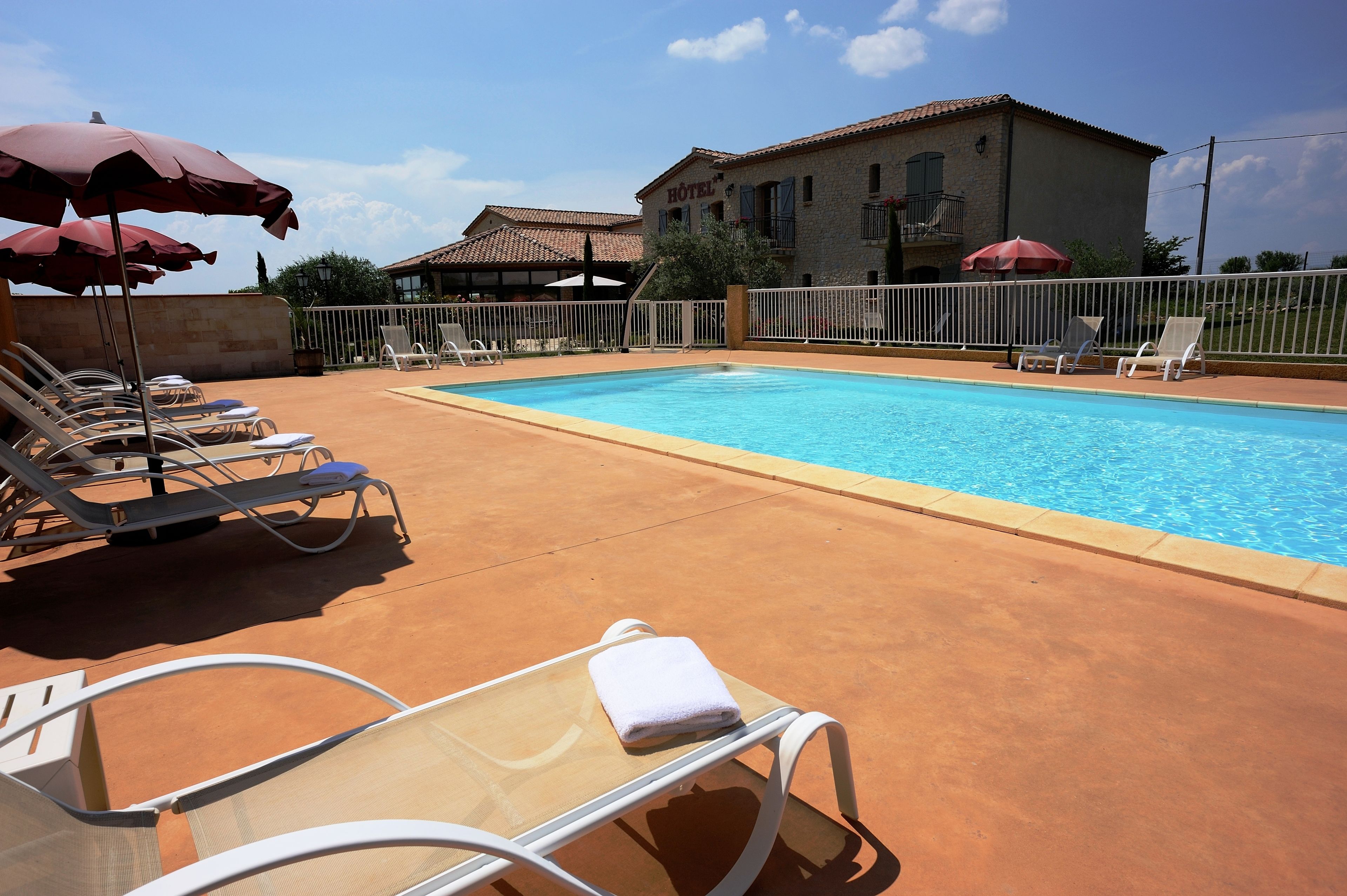 outdoor pool, pool loungers
