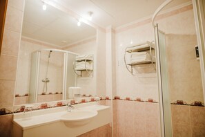 Hair dryer, towels - Gloria Palac (Kosice)