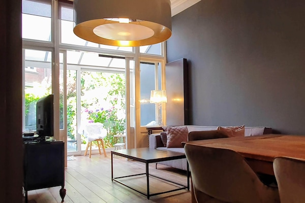 Standard Apartment | Egyptian cotton sheets, premium bedding, down comforters, minibar