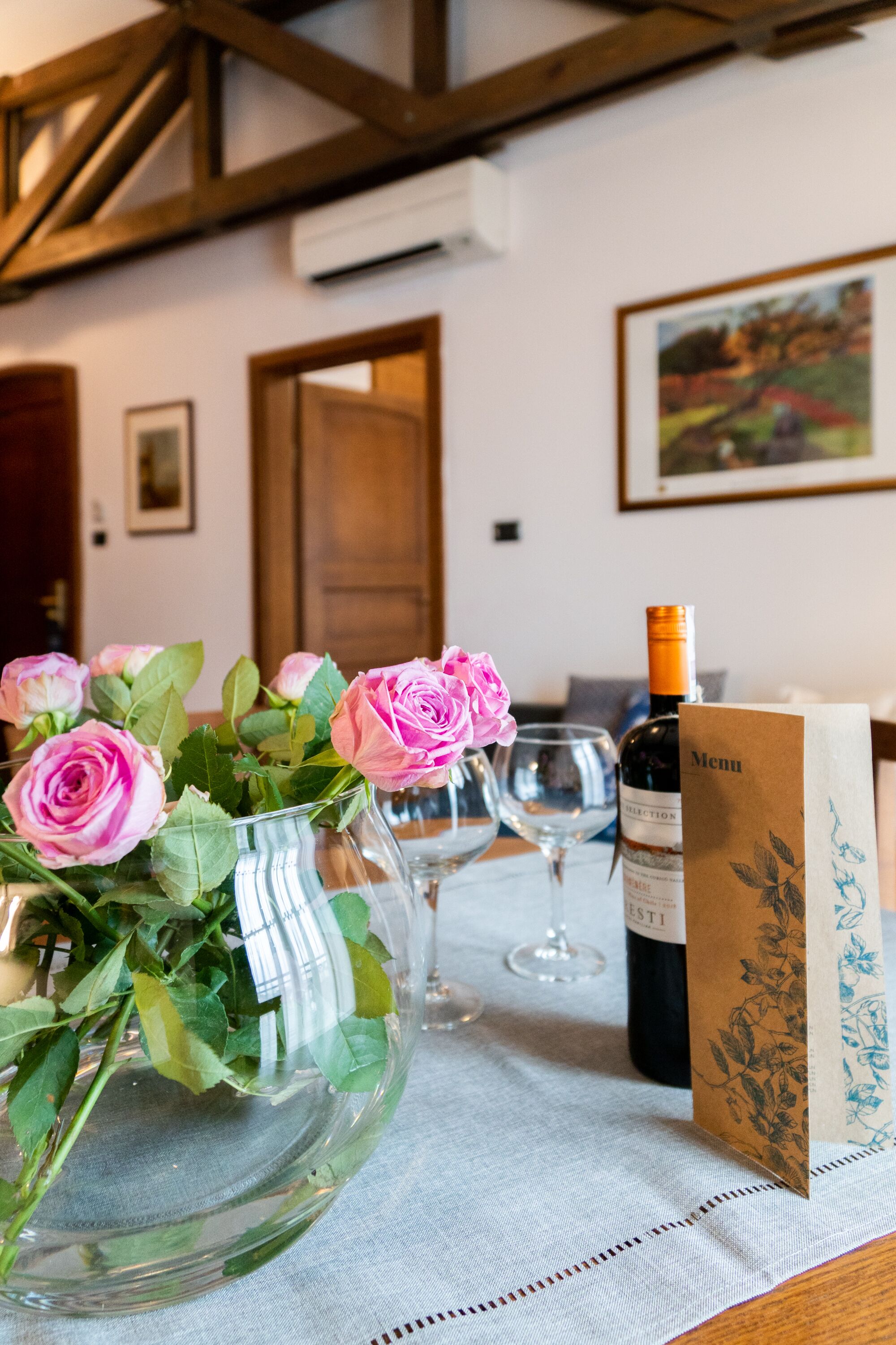 deluxe apartment, 2 bedrooms, kitchenette | living area | smart tv