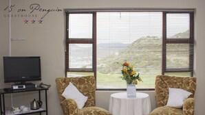 Unclassified image, 2 of 48, button - 15 on Penguin Guest House (Cape Town)