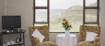 15 on Penguin Guest House