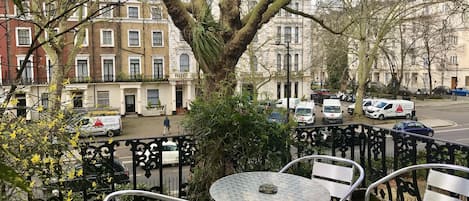 Chambre Double Supérieure | Terrasse/Patio