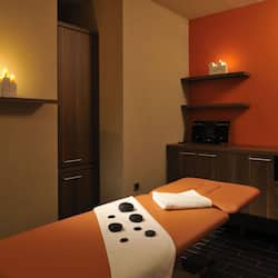Body treatments, facials, massage/treatment rooms