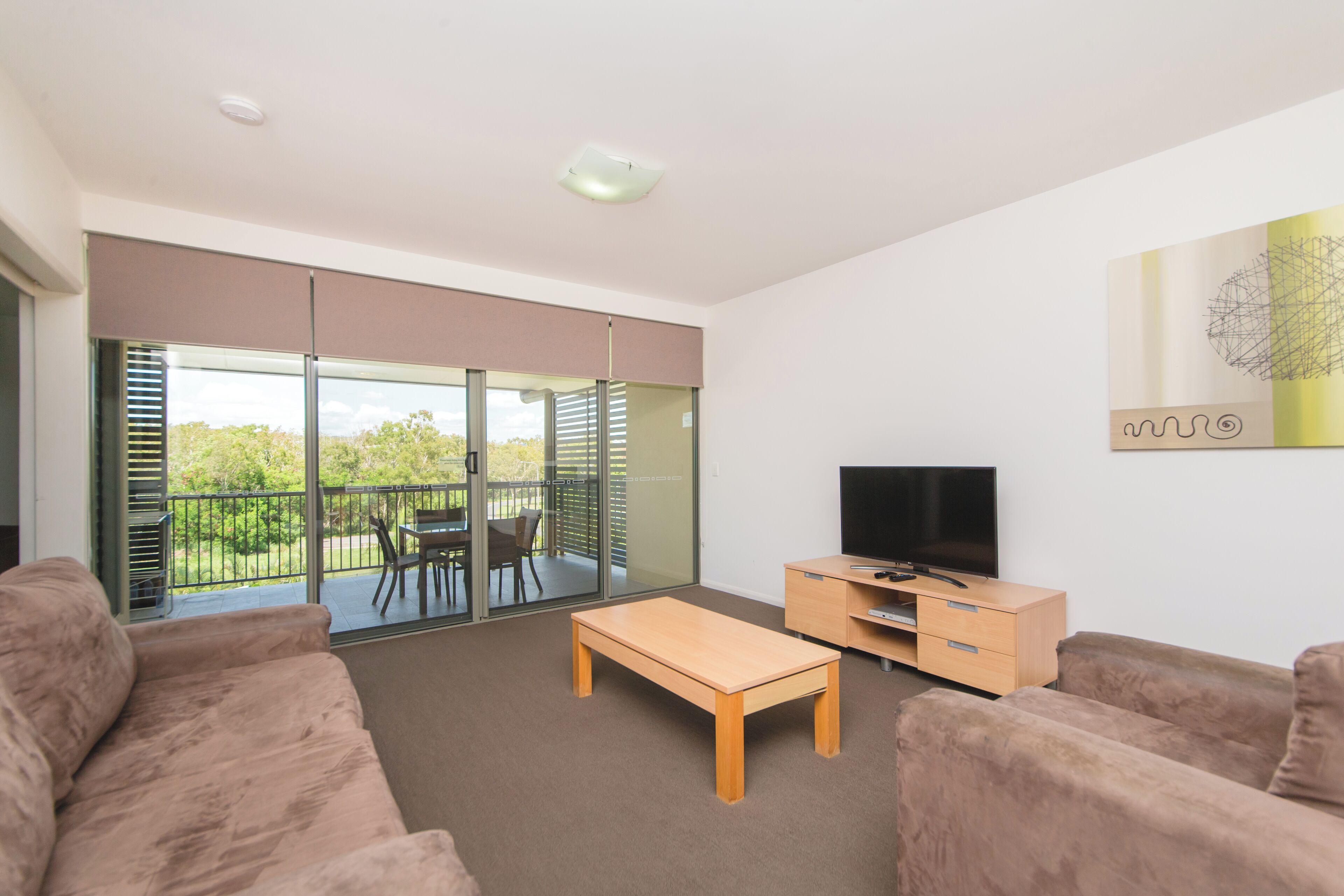 Appartamento, 1 camera da letto, vista piscina | Con stile personalizzato, con arredamento individuale, insonorizzazione