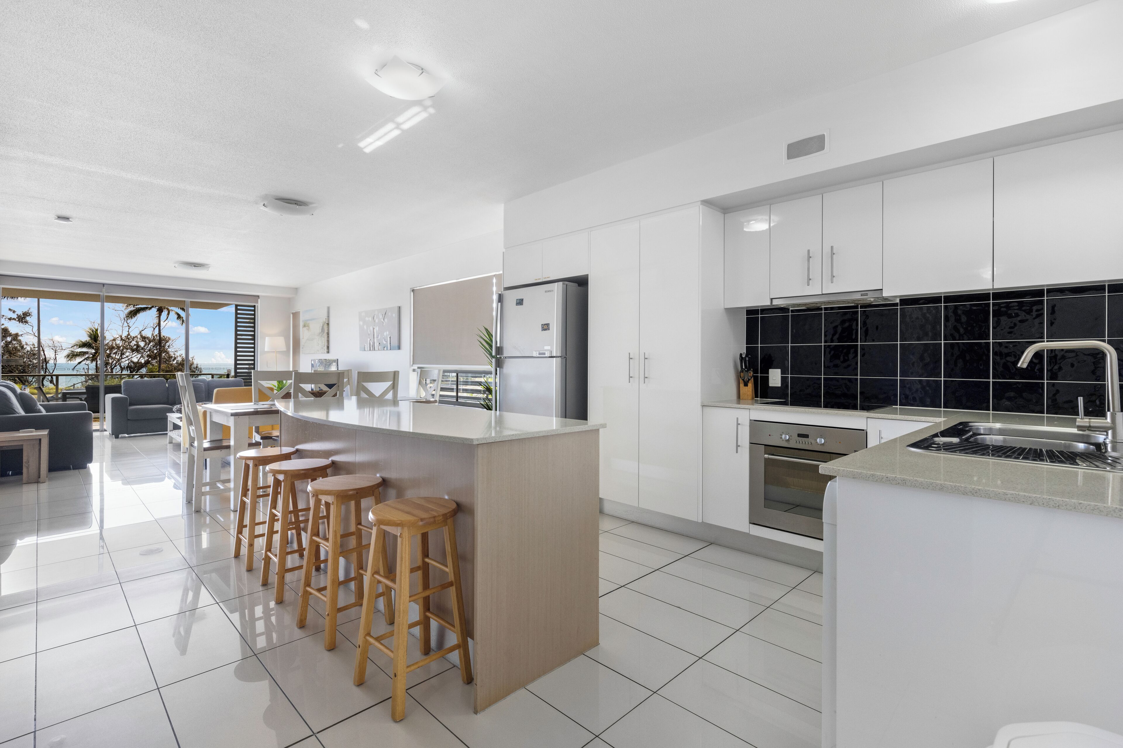 	 3 Bedroom Ocean View  Apartment | Private kitchen