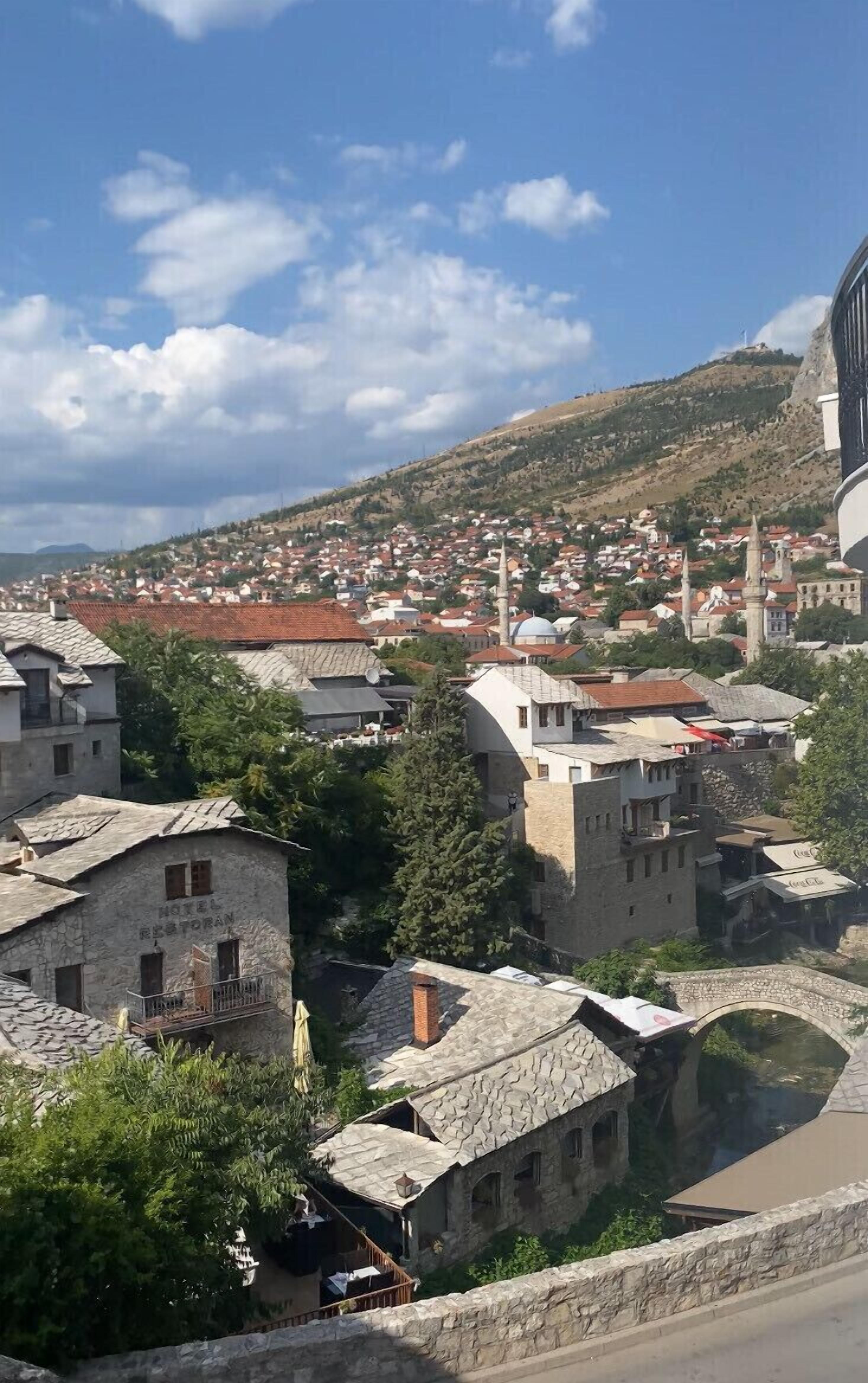 1 bedroom, minibar, individually decorated, individually furnished