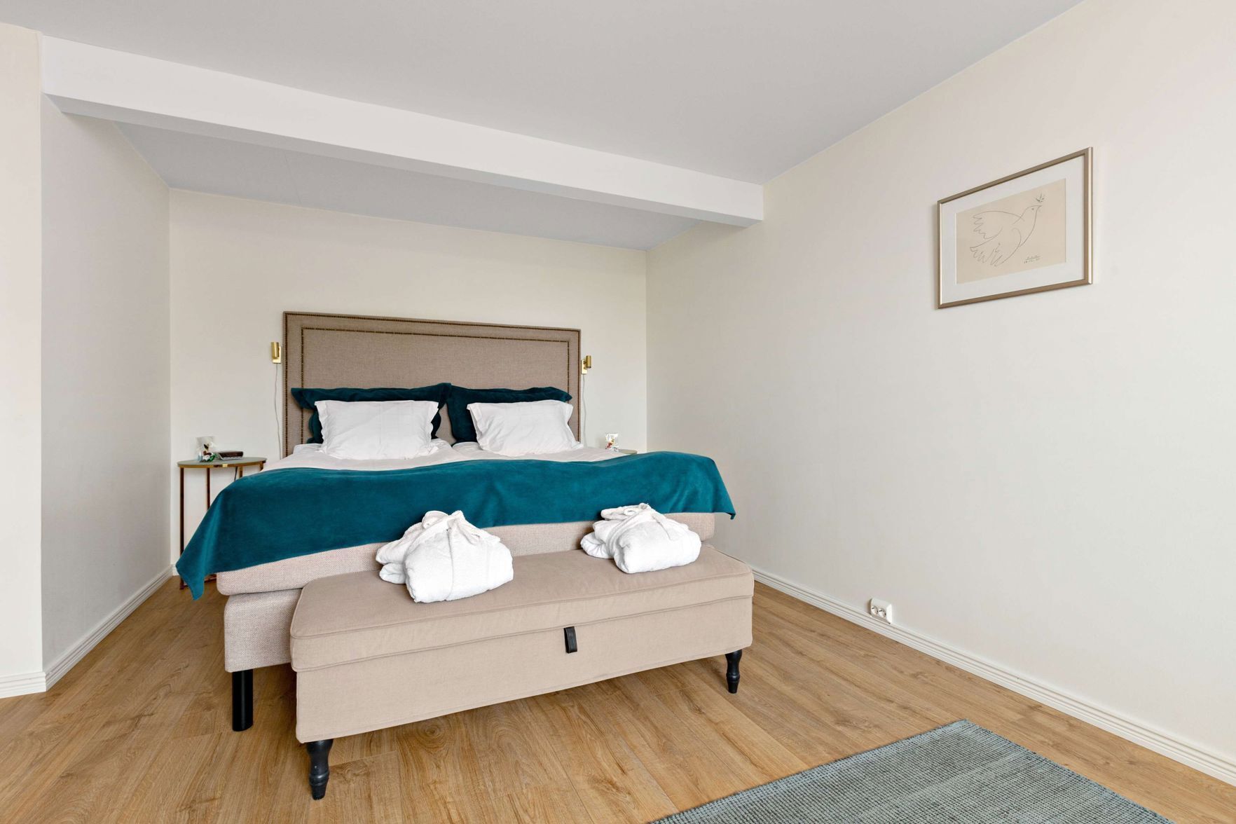 Con stile personalizzato, con arredamento individuale, una scrivania