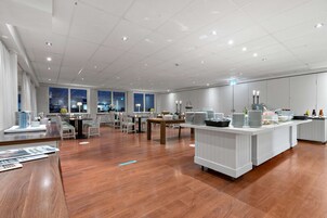 Desayuno buffet incluido todos los días 