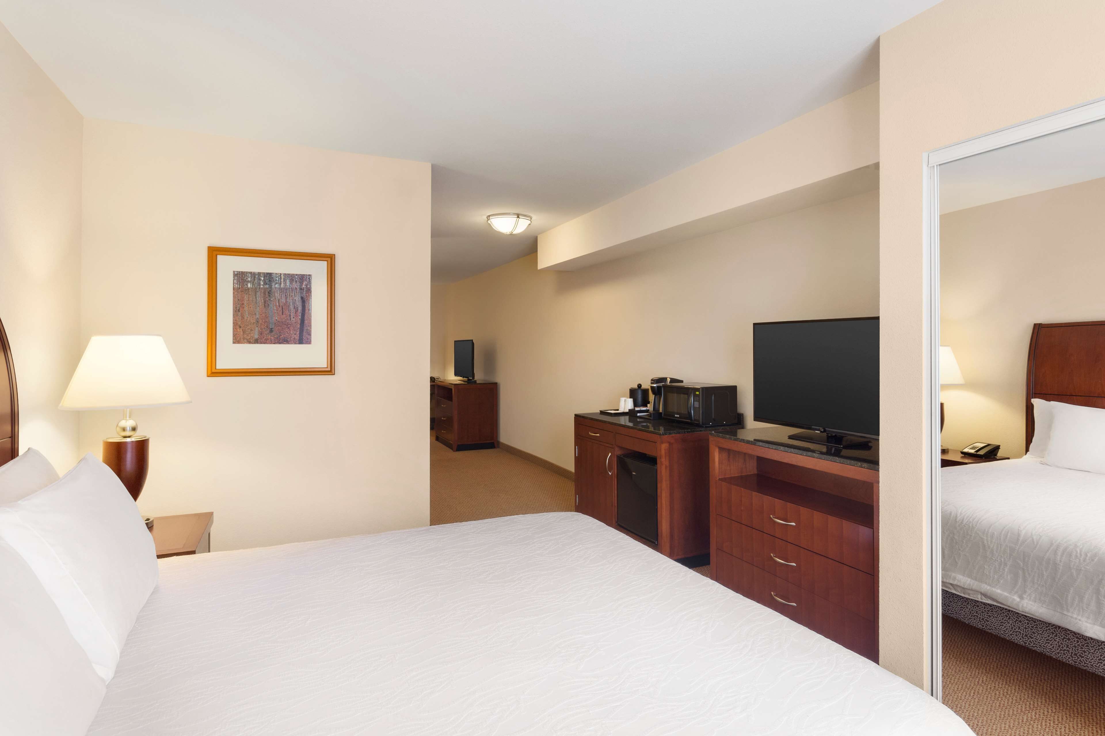 in-room safe, desk, iron/ironing board, free wifi