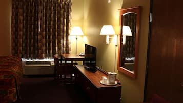 Iron/ironing board, free WiFi, bed sheets, alarm clocks