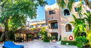 Property grounds - Bric Hotel & Spa (Playa del Carmen)