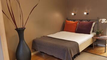 Single Grand Lit 140 cm bed