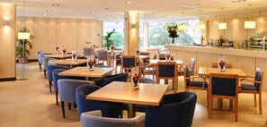 Bar (in der Unterkunft)