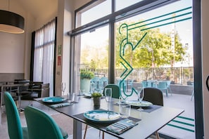 Frühstück, Mittagessen und Abendessen