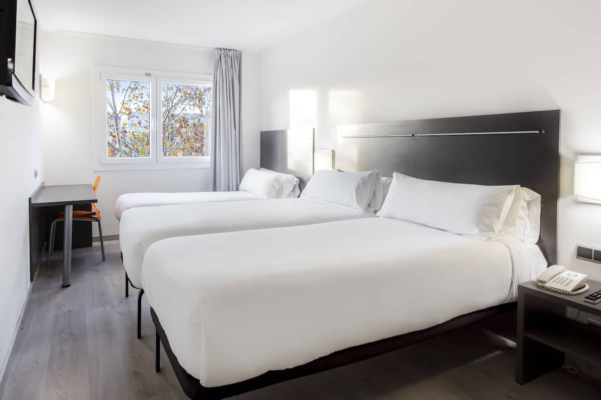 Triple Room | WiFi (free)