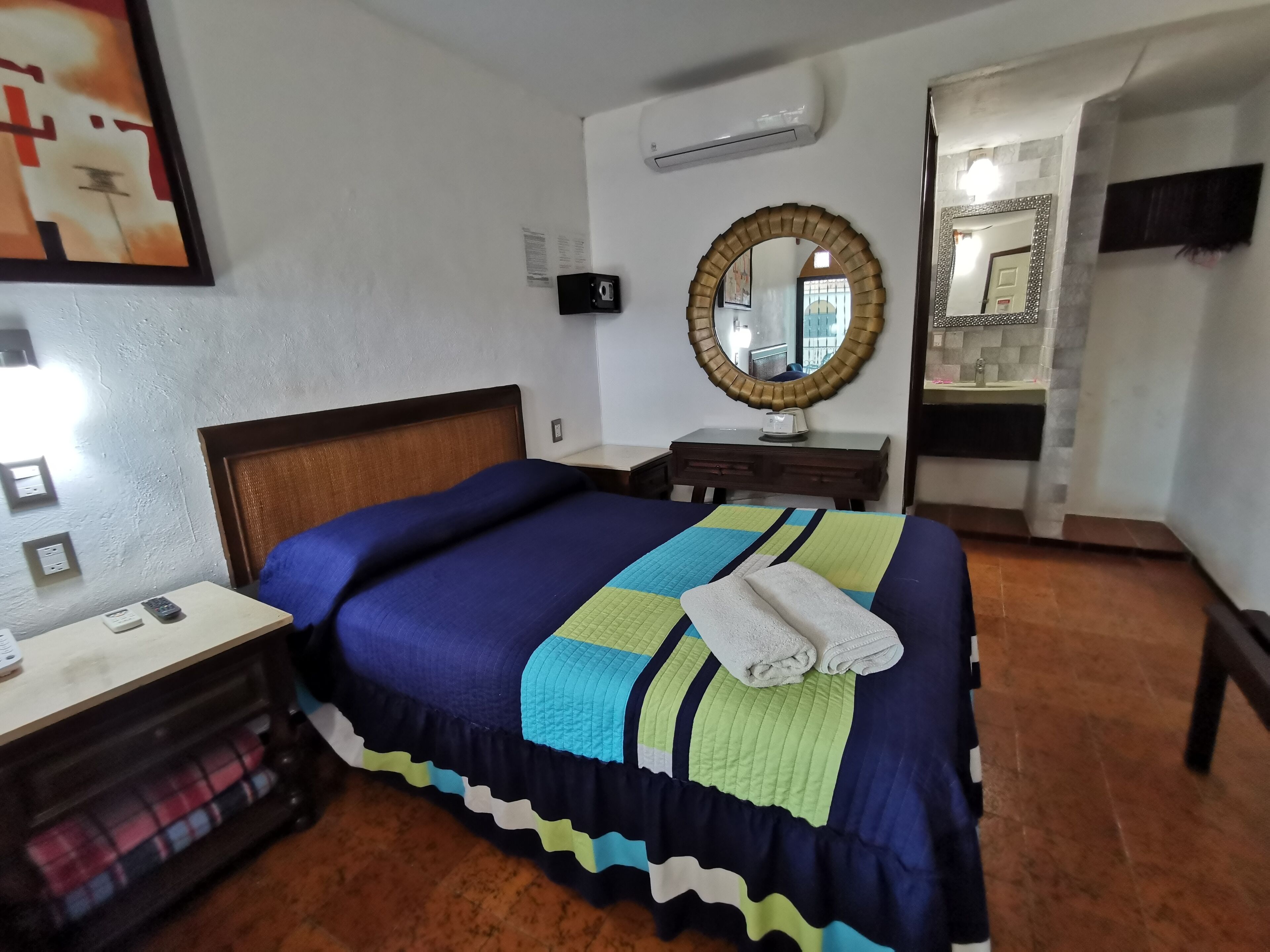standard double room, 1 bedroom | premium bedding, pillow-top beds, in-room safe, individually decorated