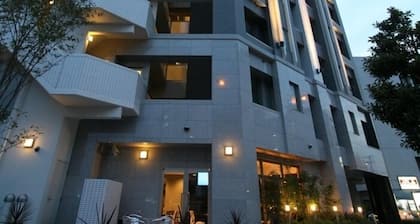 Urbain Hiroshima Executive
